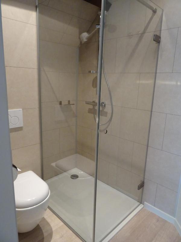Single Room image 2
