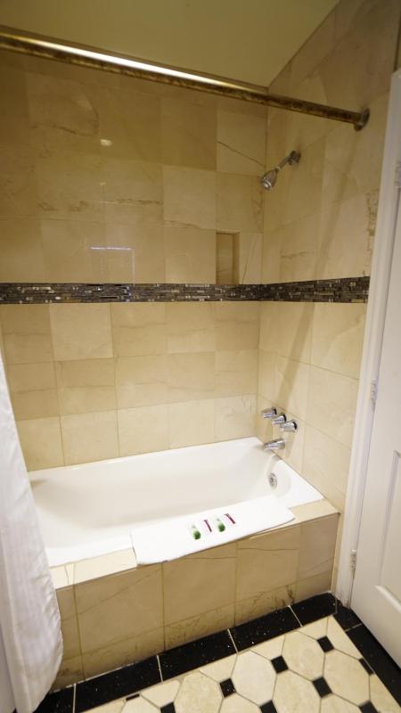 Trylon Hotel - Hollywood - image 5