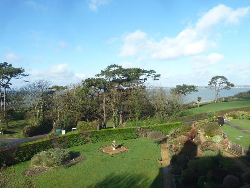 King Room with Sea View image 2