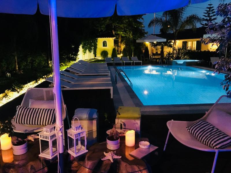 Lemon Tree Hotel - image 7