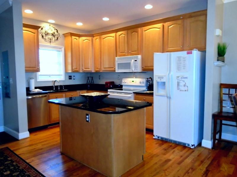 Two-Bedroom Apartment - #A6 image 4