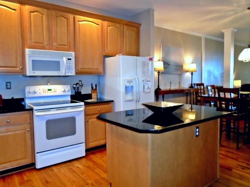 Two-Bedroom Apartment - #A6 image 3