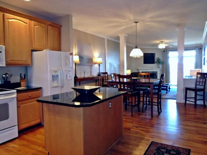 Two-Bedroom Apartment - #A6 image 2