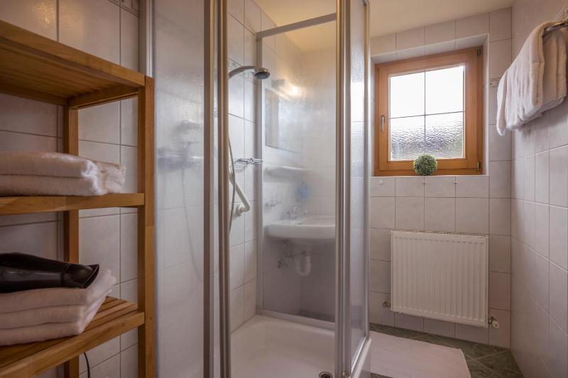 Standard Two-Bedroom Apartment (4 Adults) image 3