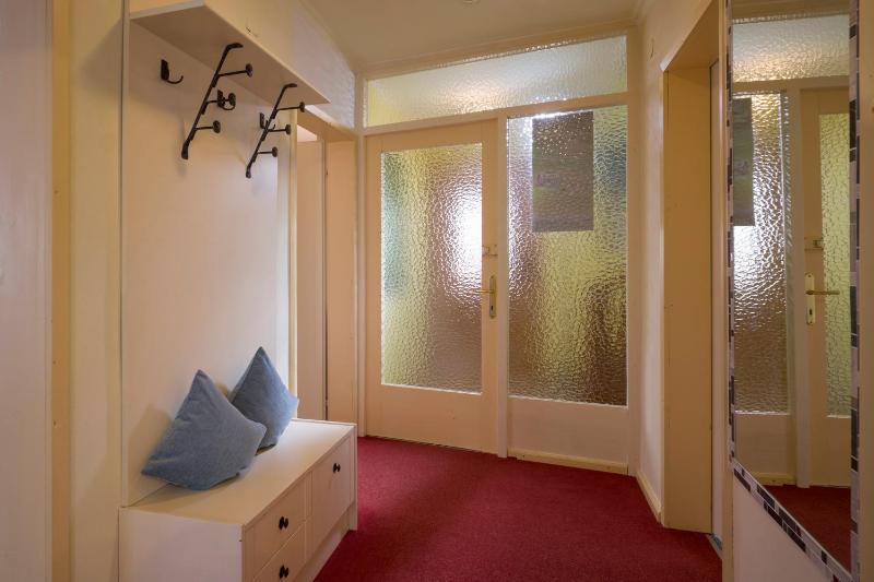 Standard Two-Bedroom Apartment (4 Adults) image 4
