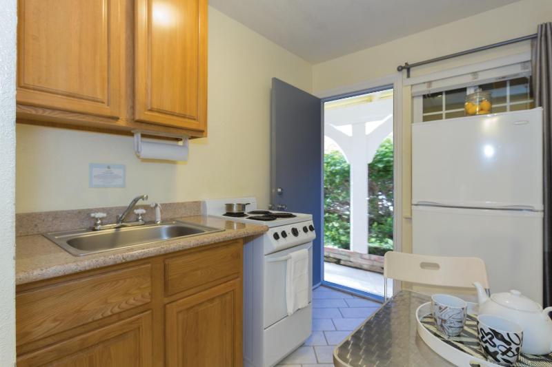 Two Double beds with Kitchenette image 3