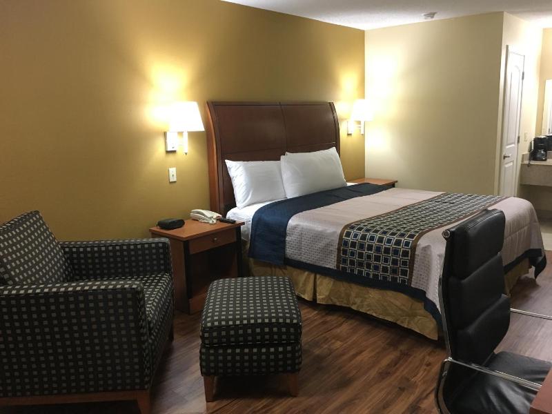 King Room image 4