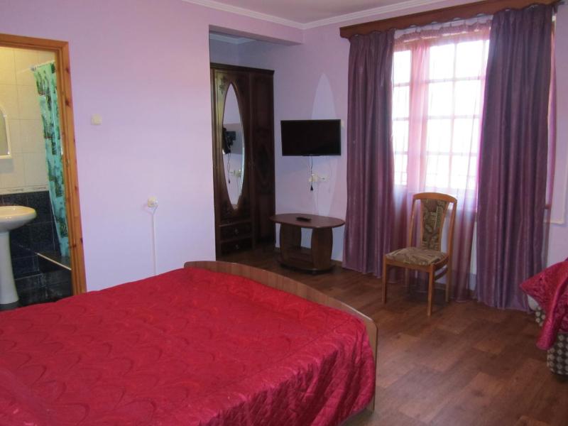 Triple Room image 3