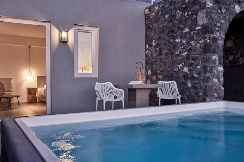 Elysian Villa with Pool, Sea & Sunset view image 3