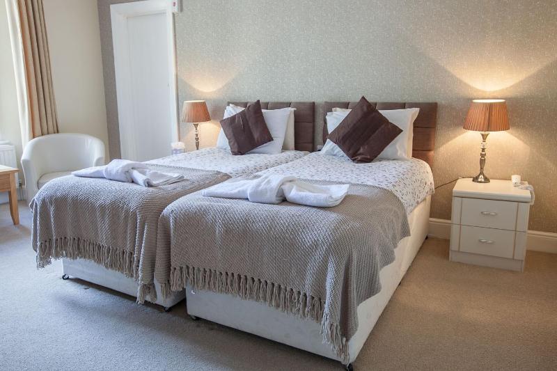 Cosy Twin Room image 2