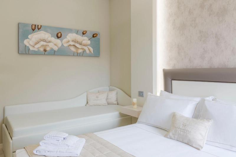 Townhouse Tropea - image 18