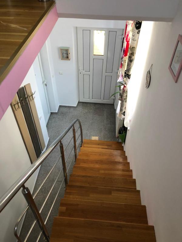 Smiley Apartment - image 5