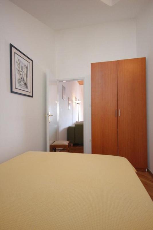 Two-Bedroom Apartment with Terrace and Sea View image 2