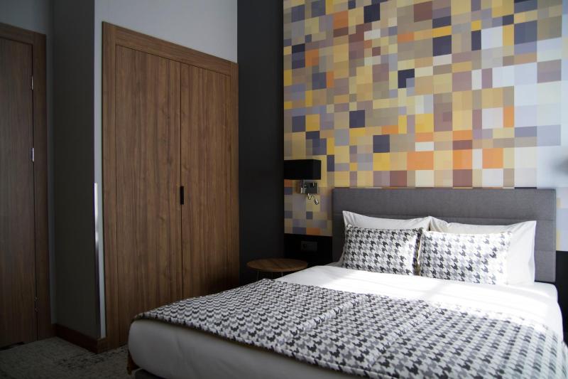 Deluxe Double Room image 2