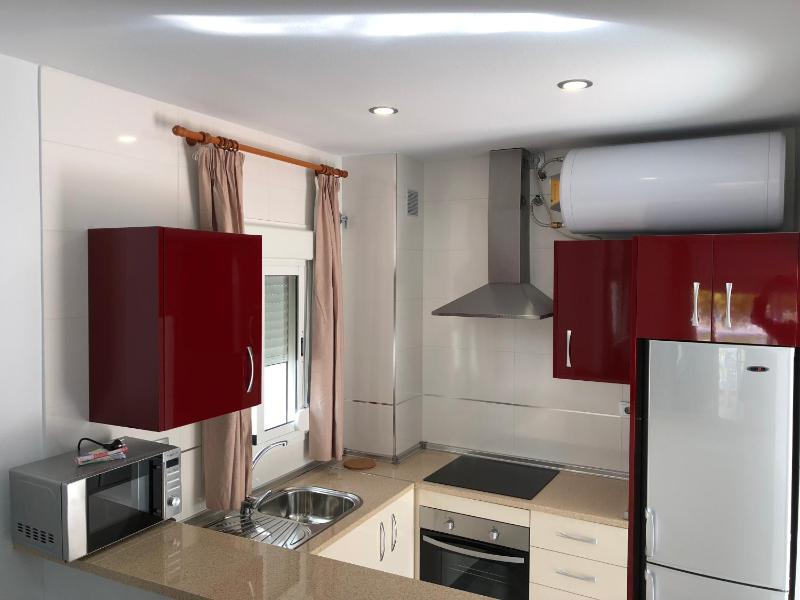 Two-Bedroom Apartment with Terrace and Garden View image 3