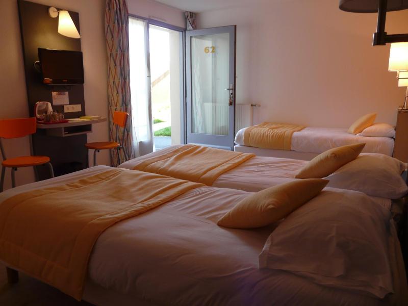 Comfort Triple Room image 3