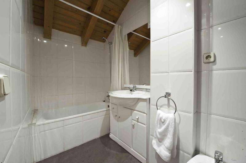Double or Triple Room image 1