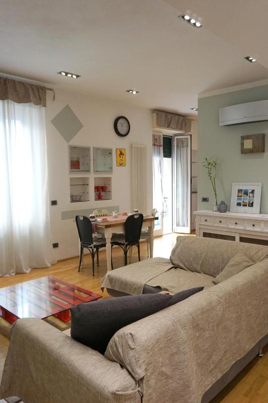Interno 10 - image 14