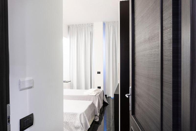 Superior Double or Twin Room image 2