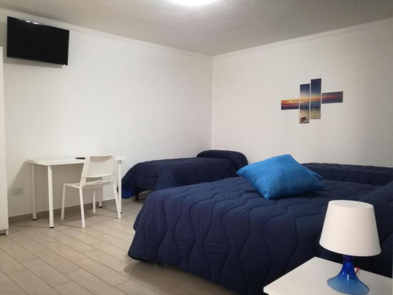Deluxe Quadruple Room image 2