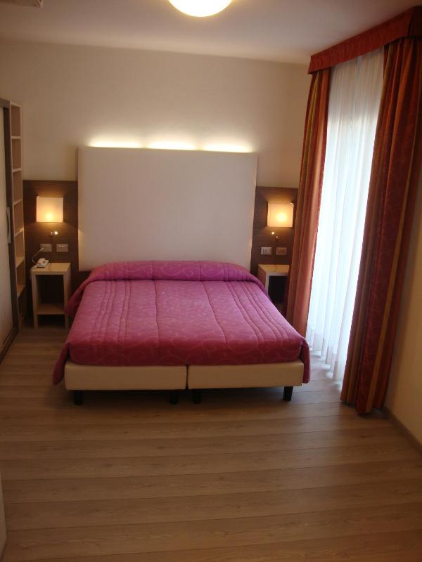 Hotel Venezia - image 27