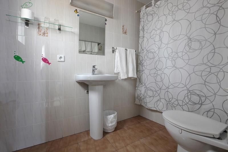 Double or Twin Room with Balcony image 1