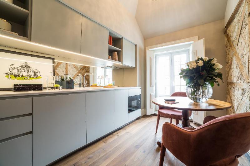 Superior Loft image 2