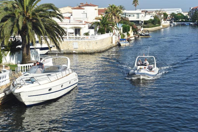 Basic Comfort Apartamento Les Dunes 0138 al canal con gran terraza y parking - image 18