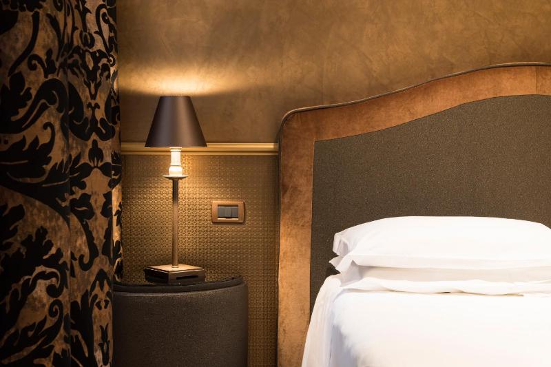 Double Room - Ground Floor - Annex image 3