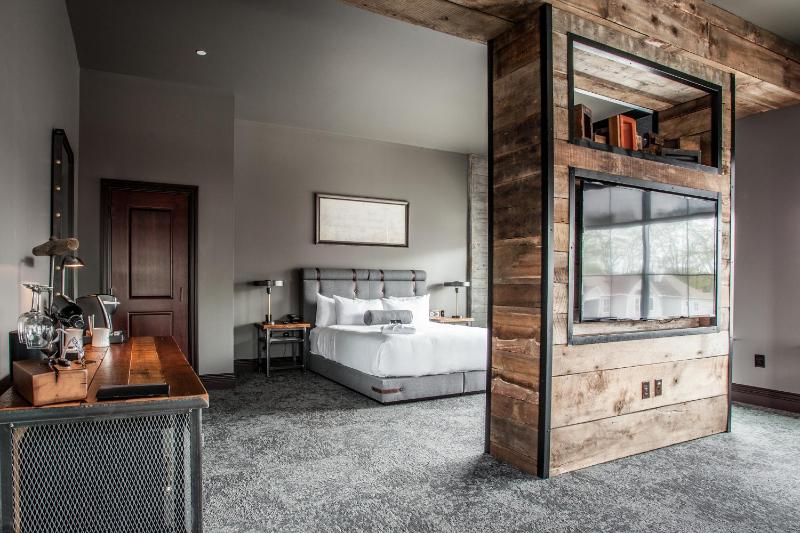 Junior Suite image 2
