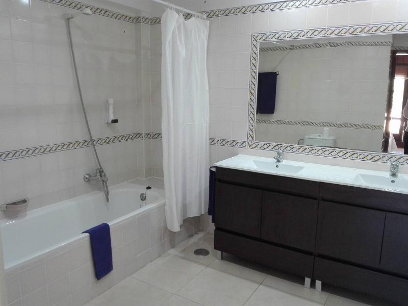 Superior Double Room image 4