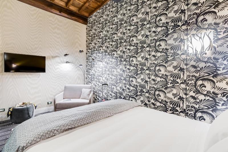 The French suites by oneup Hospitality - image 5