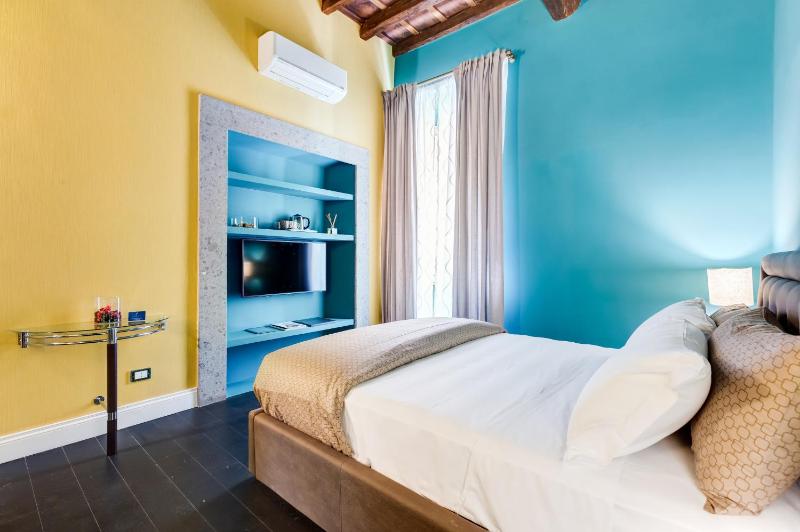 The French suites by oneup Hospitality - image 12