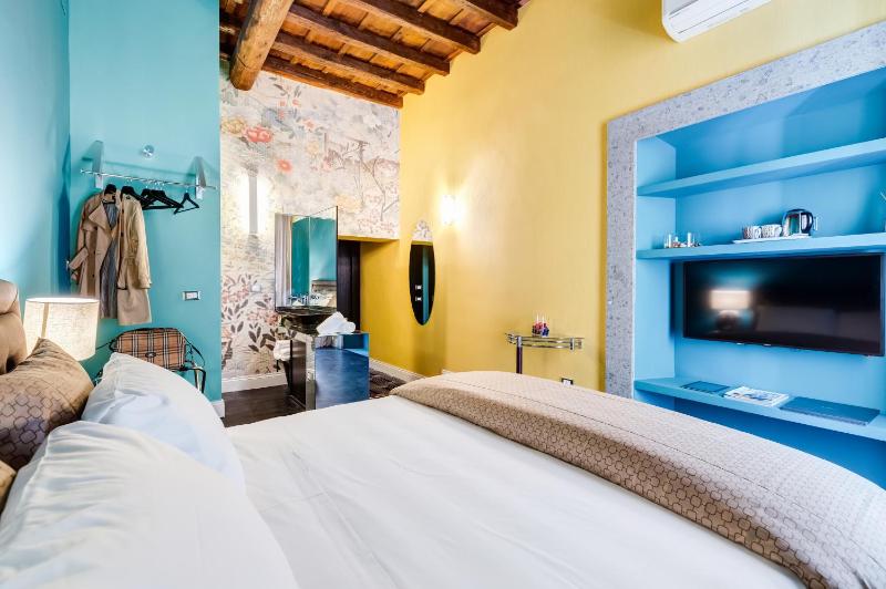 The French suites by oneup Hospitality - image 14