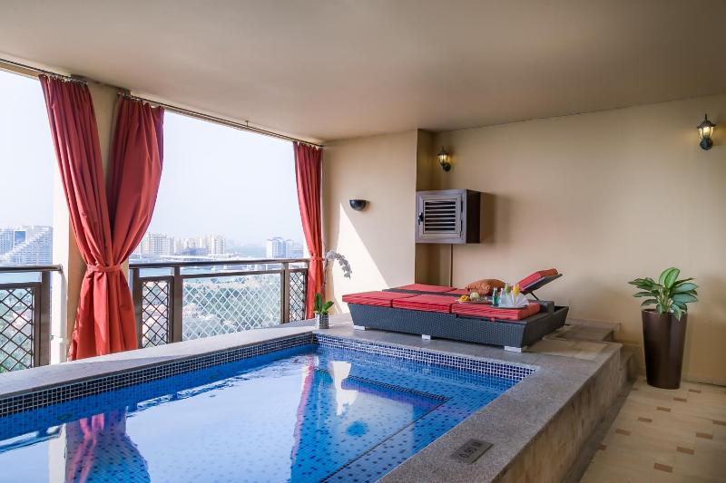 Two-Bedroom Suite with Private Pool image 1