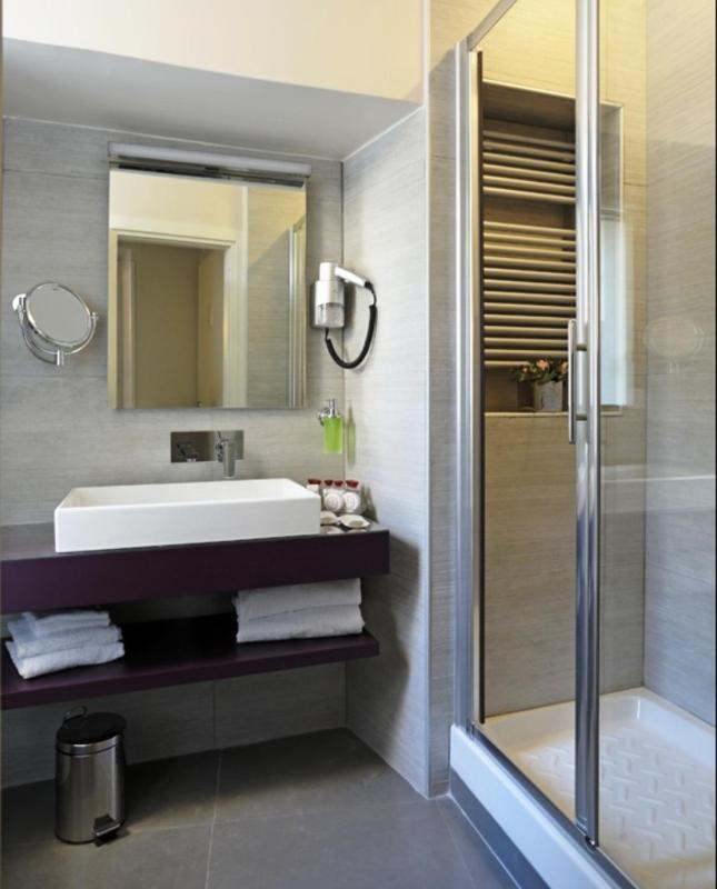 Junior Suite image 3