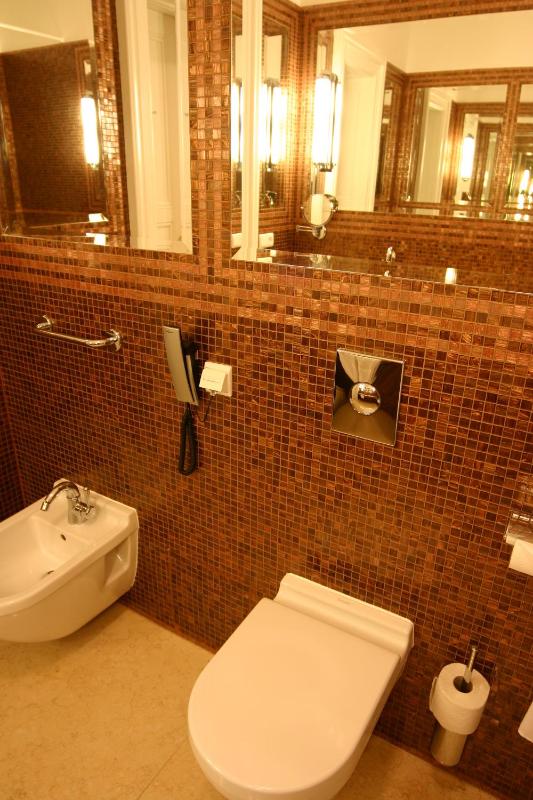 Suite with Old Town Square View image 2