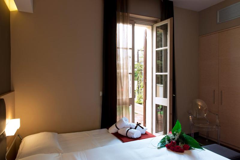 Triple Room image 4