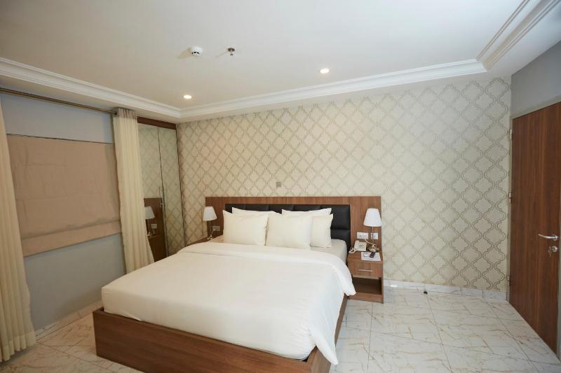 Belanova Apartments and Suites - image 15