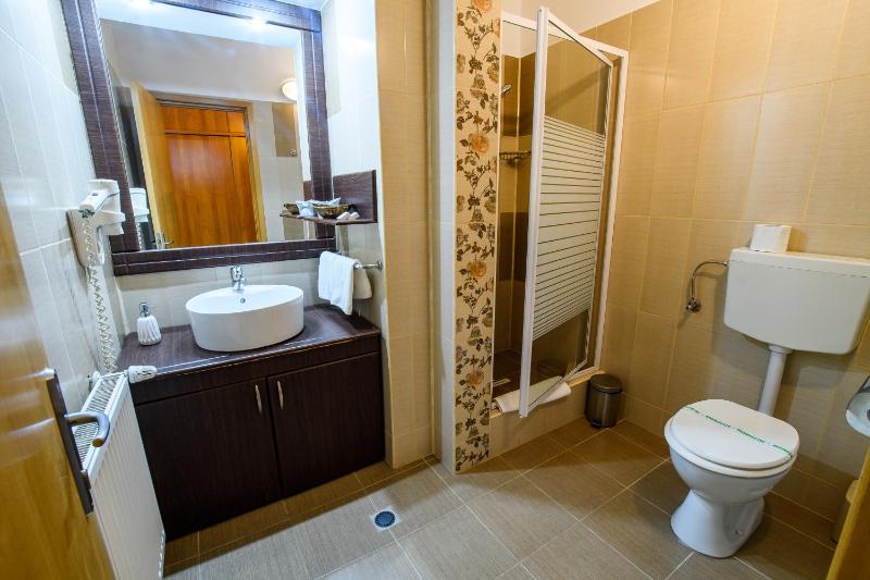 King Room image 3