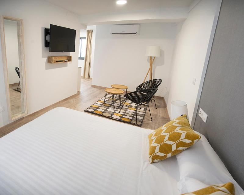 Apartamentos Core Suite Sevilla - image 16