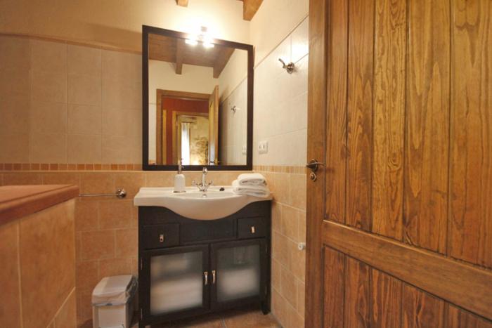 Four-Bedroom House image 3