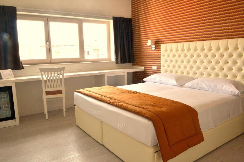Nuova Opera Rooms & Apartments - image 10