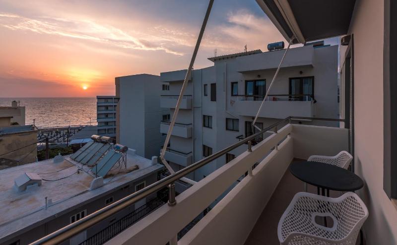 Apartment with Sea View image 2