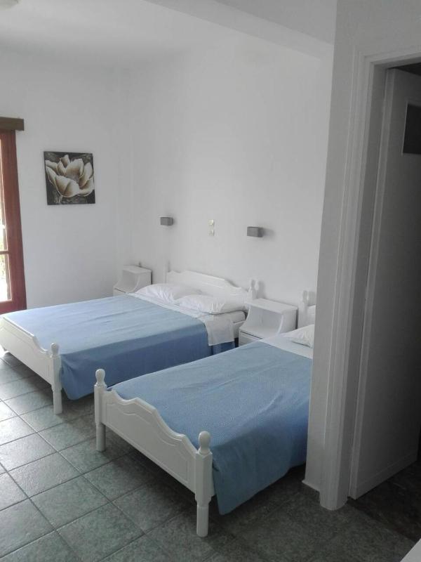 Triple Room image 4