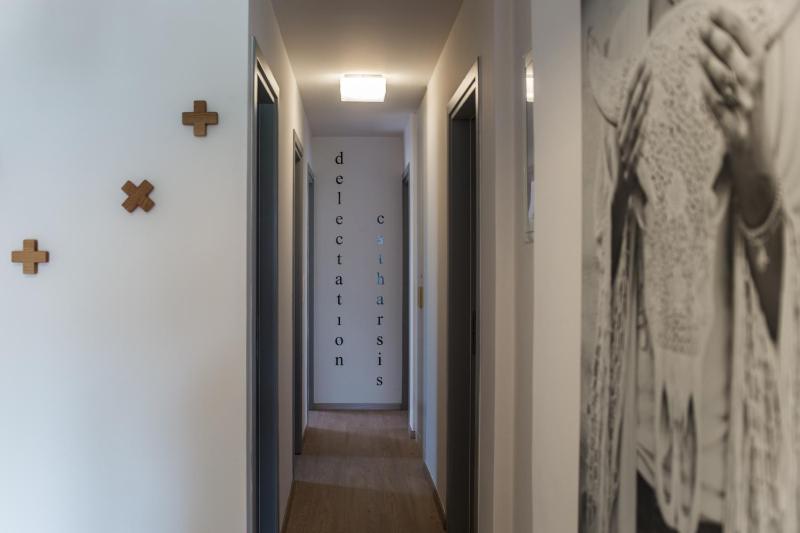 Athens Life - image 11