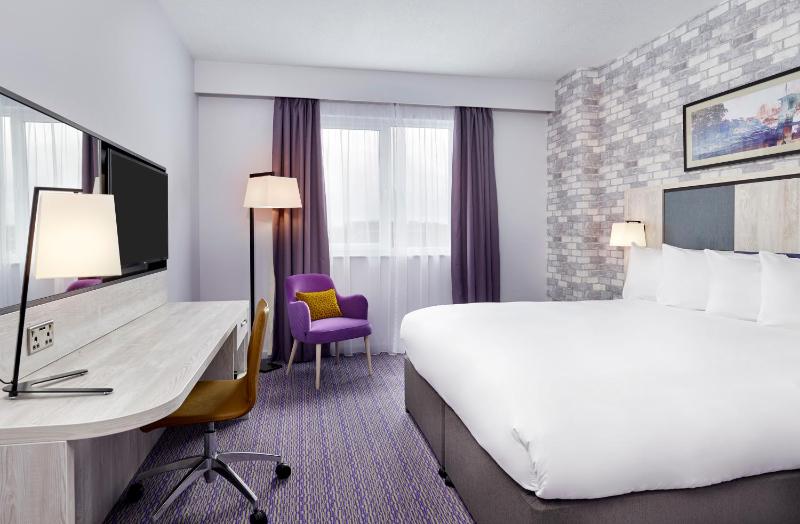 Superior King Room image 1