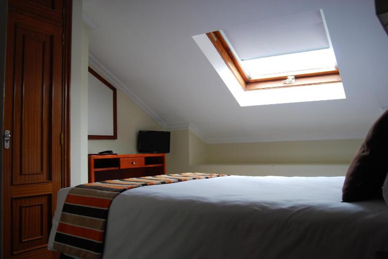 Economy Double or Twin Room image 1