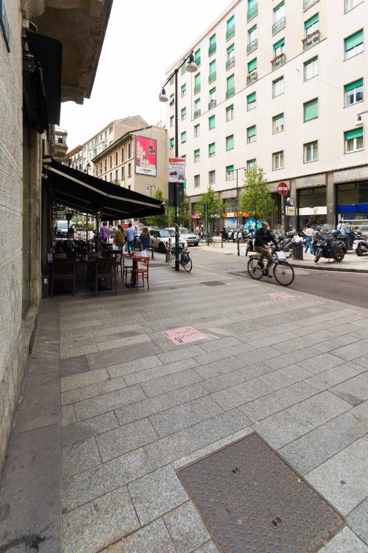 One-Bedroom Apartment with Balcony image 2