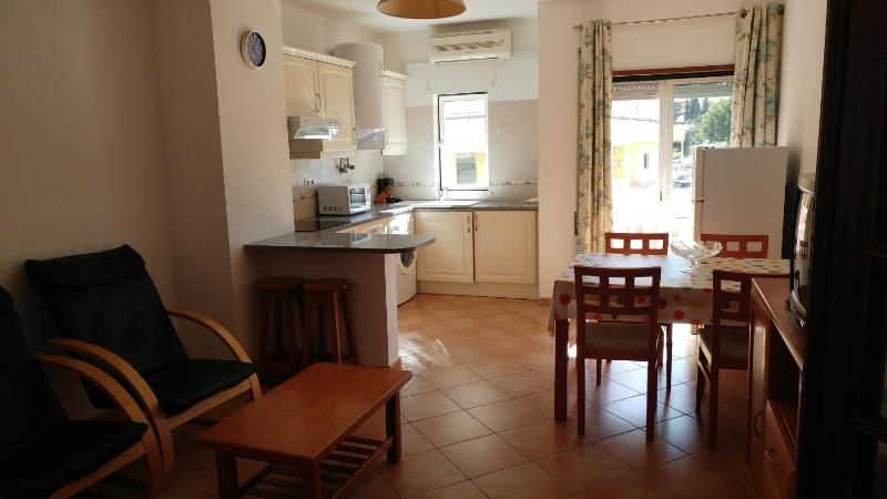 Standard Apartment image 4